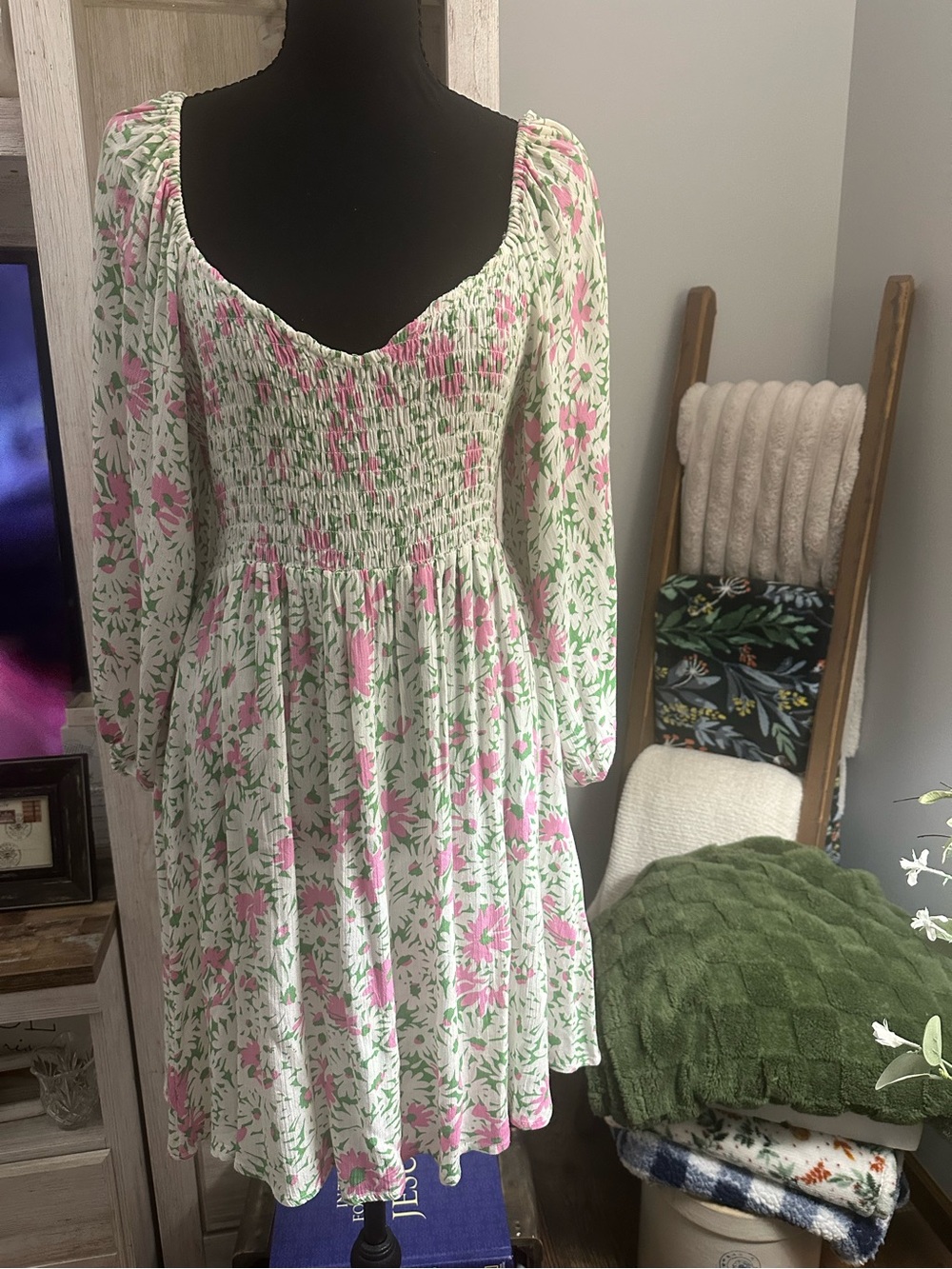 Chaser Floral Smocked Long-Sleeve Mini Dress - Pink & Green on Cream